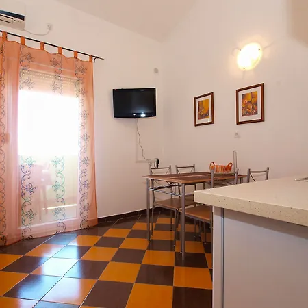 Apartment Ankica 1420